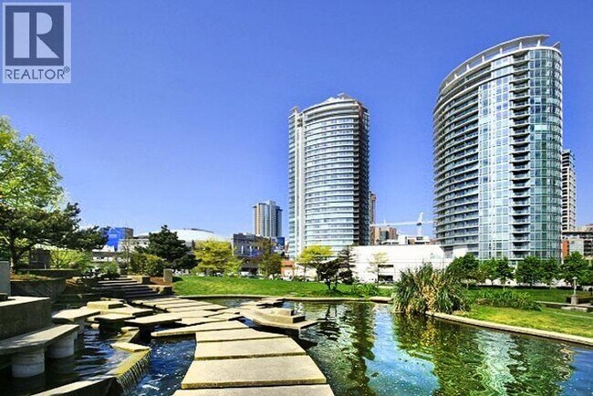 Photo du bâtiment - 688 Abbott St