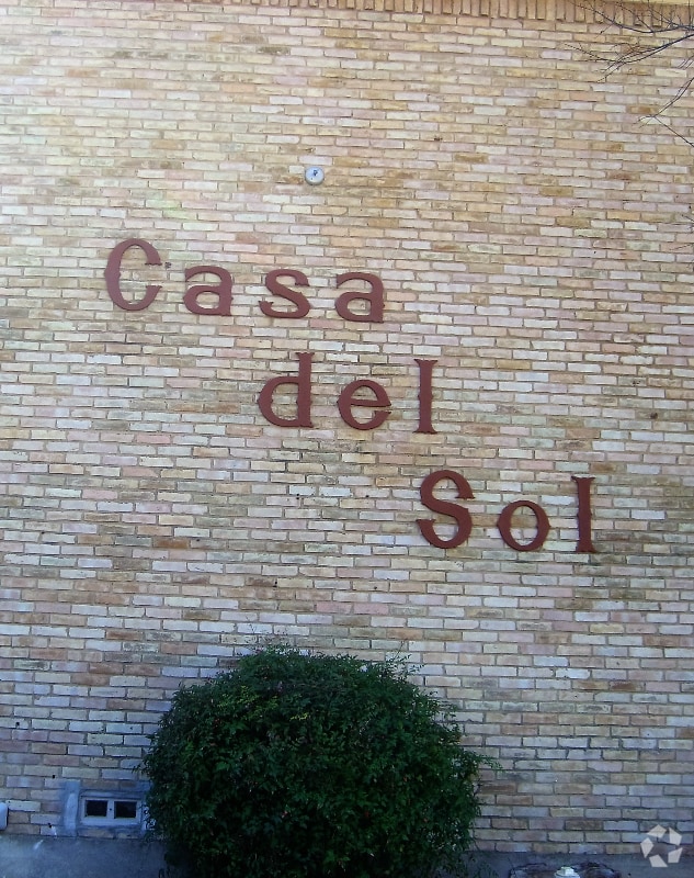 Building Photo - 322 S Waco St