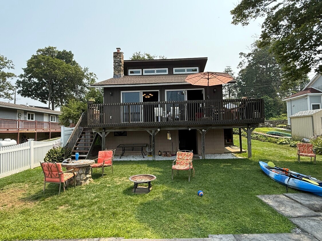 Foto principal - 164 Shore Dr
