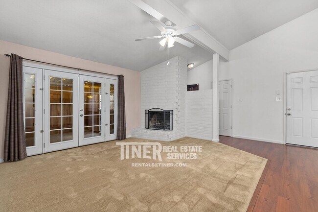 Foto del edificio - Charming Citrus Heights Home