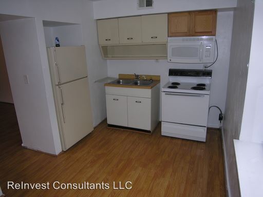 Building Photo - 1788 Carll St