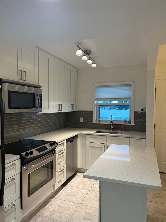 Foto del edificio - 1510 Ocean Shore Blvd