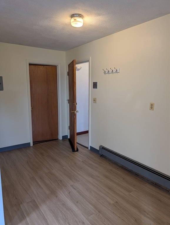 Building Photo - 569 Somerville Ave