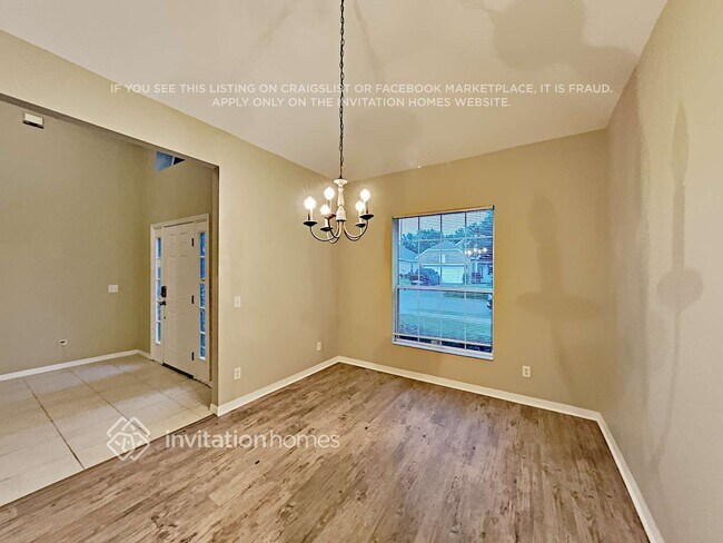 Building Photo - 246 Tower View Dr W