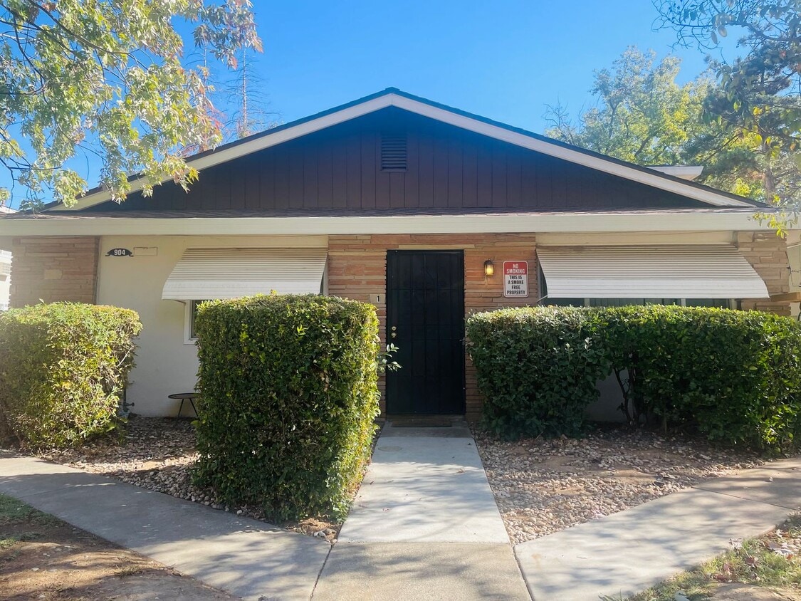 Photo - 904 Dornajo Way #1 - Sacramento 95825