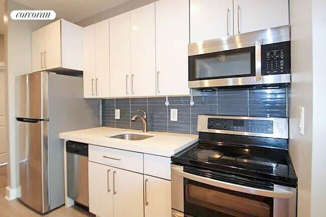 Building Photo - 213 Butler St