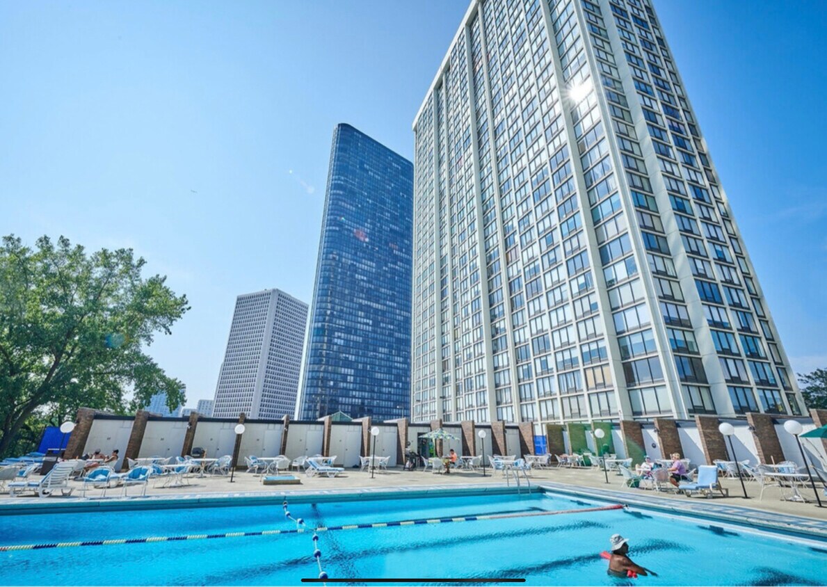 5455 N Sheridan Rd Unit 808, Chicago, IL 60640 Condo for Rent in