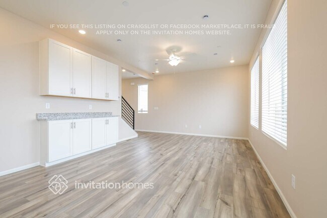 Building Photo - 10136 Scranton Ct