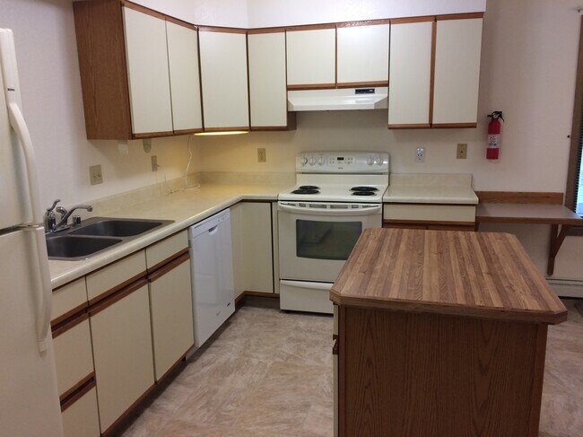 Foto del edificio - 700 W 47th Ave