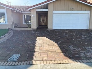 Building Photo - 23072 Sonoita