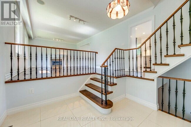 Building Photo - 2231 All Saints Crescent