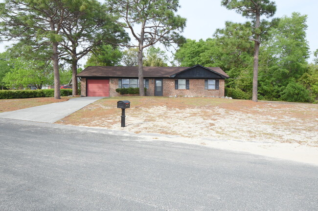 Building Photo - 4 Lodi Ct