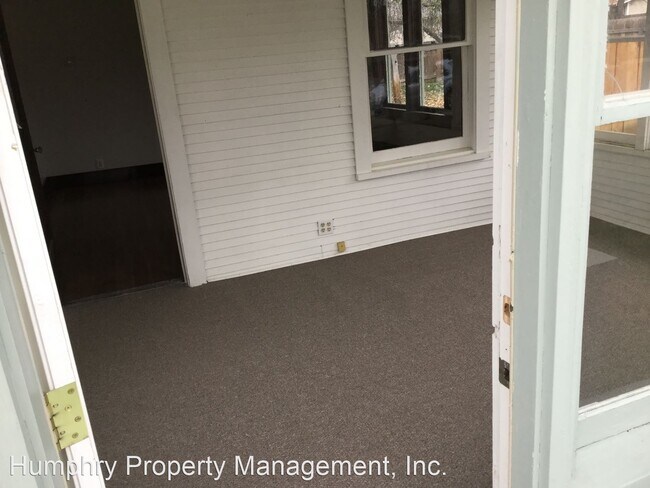 Foto del edificio - 3 br, 1.5 bath House - 5700 N. Garrett St.