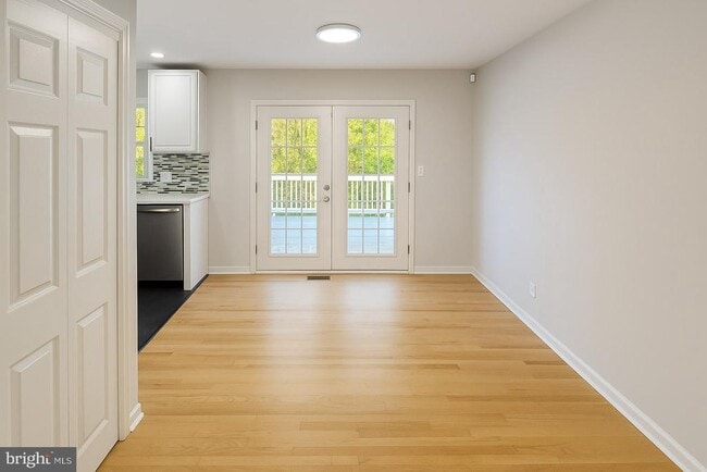 Foto del edificio - 3910 Canterbury Way