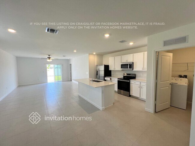 Foto del edificio - 714 Carlyle Way