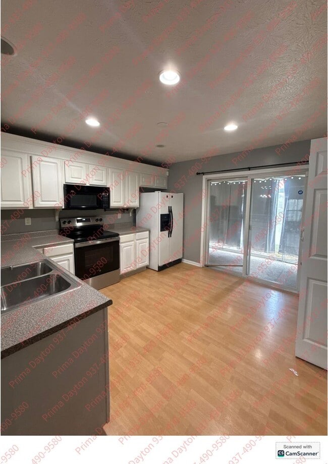 Building Photo - 2 bed 1.5 bath townhouse in Miamisburg not far from Austin's Landing