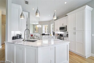 Building Photo - 898 Egrets Run