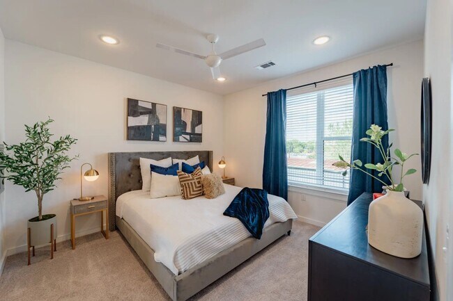 Foto del edificio - 6324 N Lamar Blvd