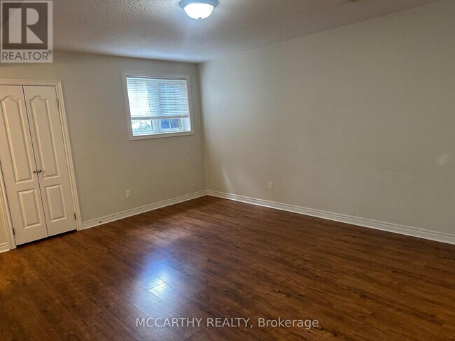 Building Photo - 337 Orvis Crescent