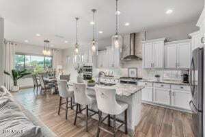 Foto del edificio - 16373 W Beautiful Ln