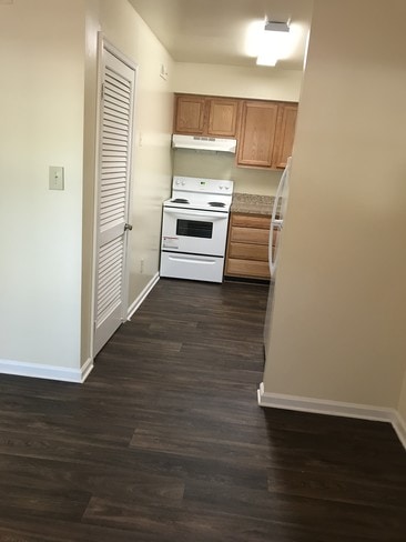 Building Photo - Cove Harbor Townhomes