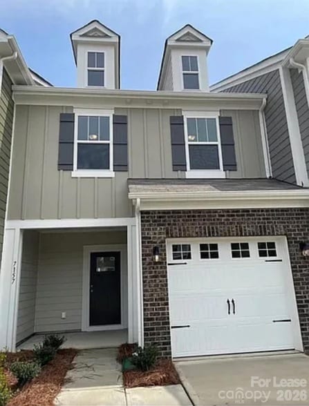 Building Photo - 7157 Bentz St