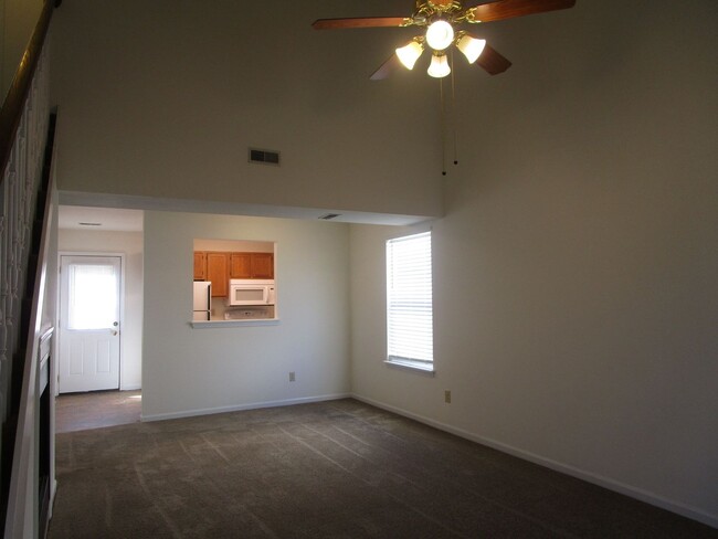 Foto del edificio - 3531-3533 Prescott Dr.