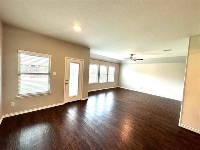 Foto del edificio - 3140 Overlook Dr
