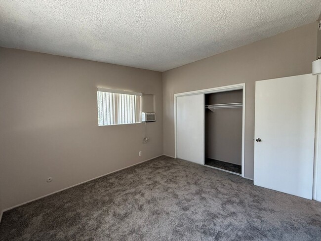 Foto del edificio - 104 - Raymond Property