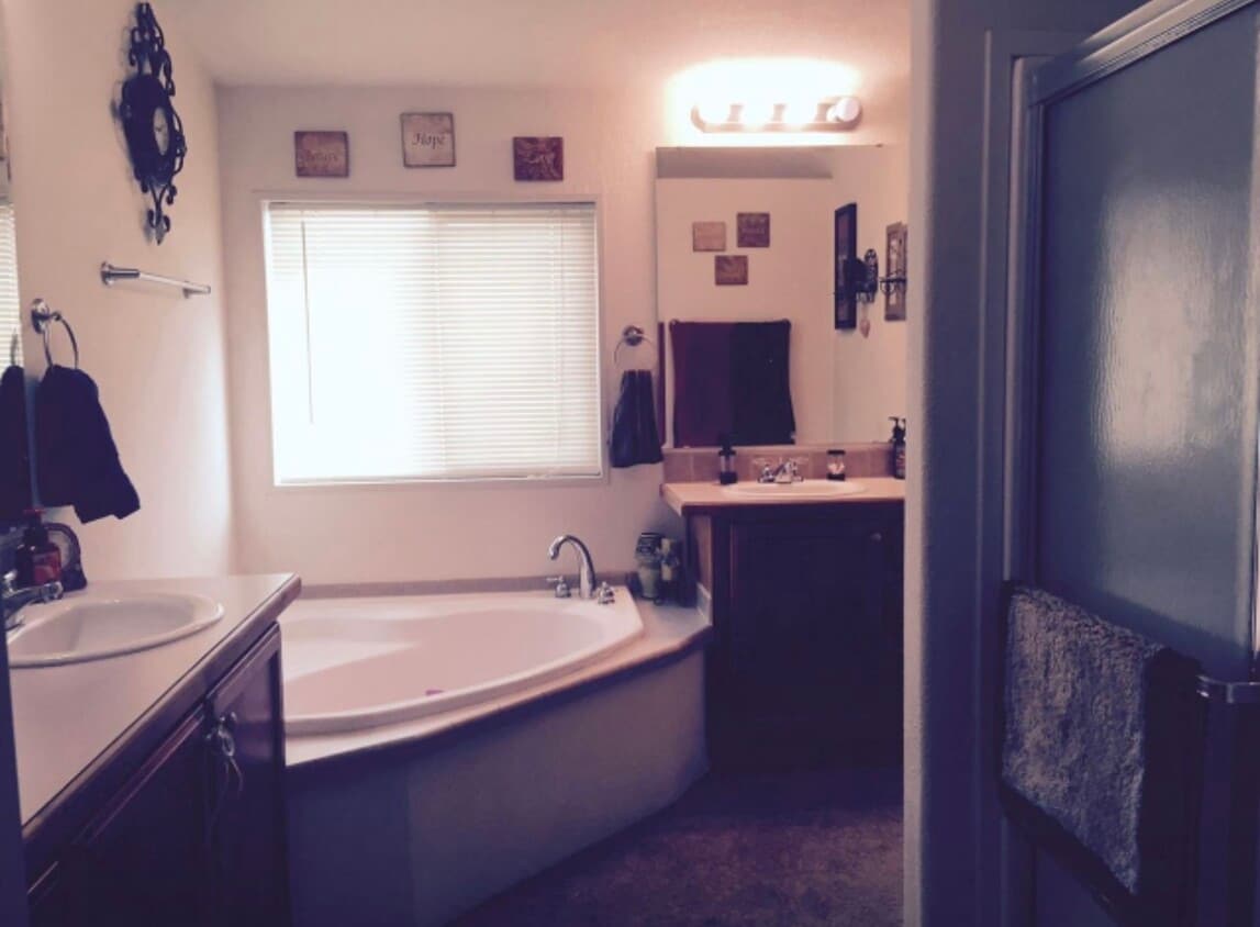 Primary Photo - 750 Hayland Dr