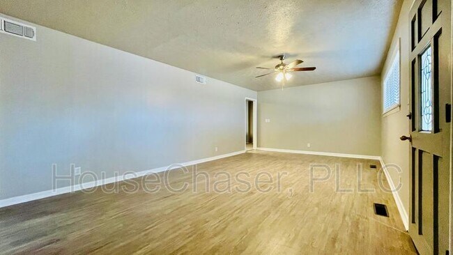 Building Photo - 3705 36th St