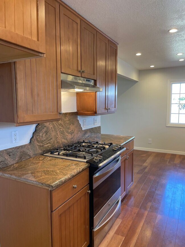Building Photo - Updated Orcutt Home in Great Location Avai...