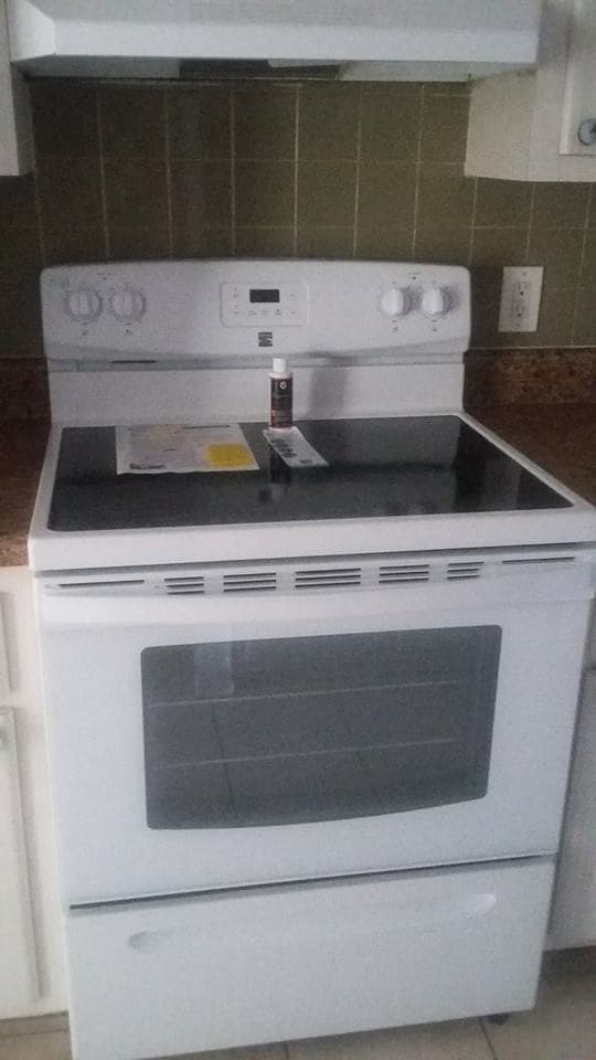 Building Photo - FLORAL GARDENS APARTMENTS