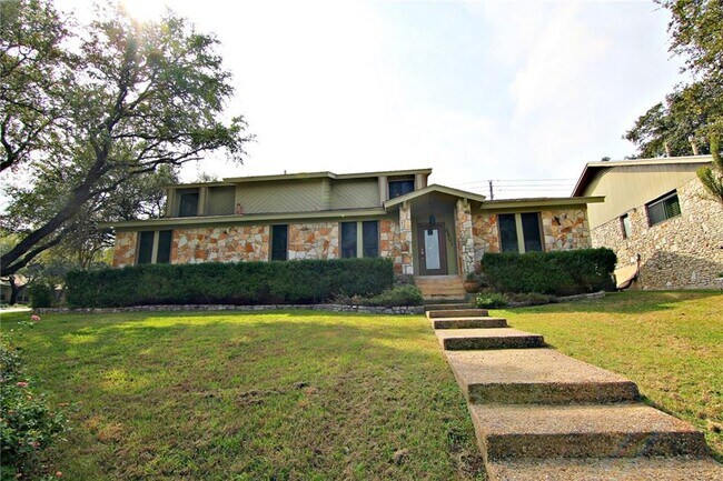 Foto del edificio - 6601 Colina Ln