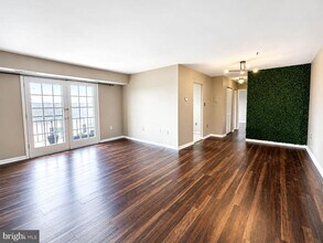 Building Photo - 430 N Armistead St