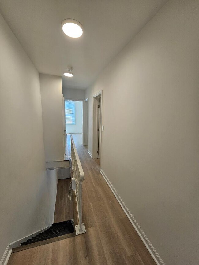 Foto del edificio - 3252 Hope St