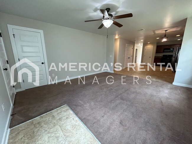Building Photo - MOVE IN SPECIAL!!! - Home for Rent in Odenville, AL... AVAILABLE NOW! - Sign a lease by 6/15 and ...
