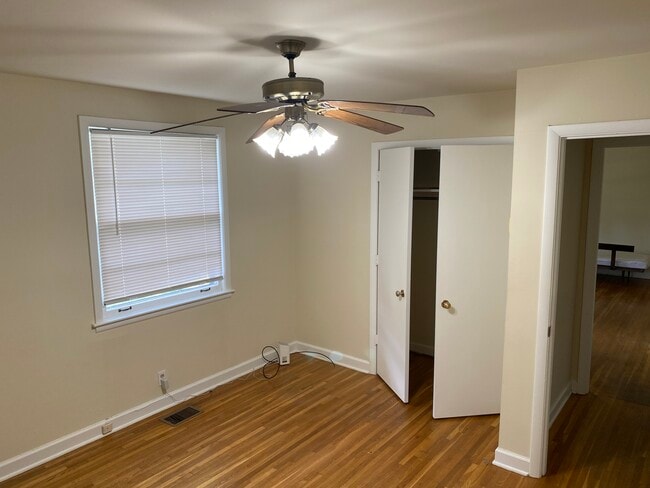 Building Photo - 3608B Caldwell Ct