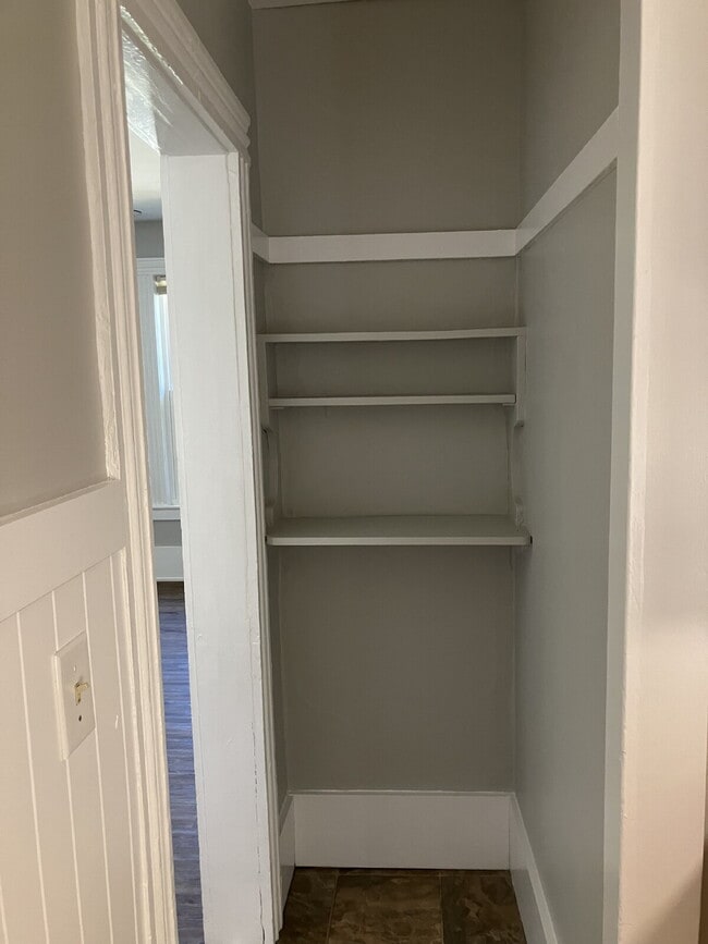 Building Photo - Available October 1 in the Village of Fairport!  2 Bedroom 1 bath upper apartment for $1,515/mo