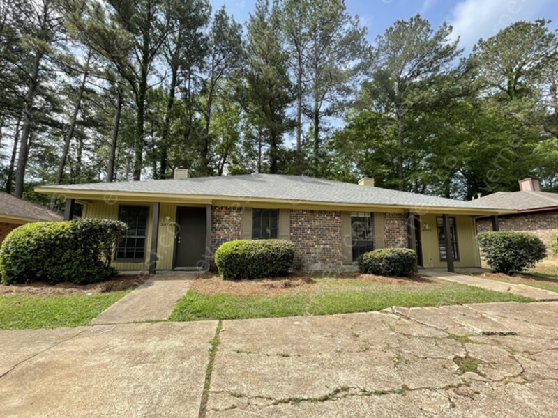 2059 Cooperwell Dr Unit A, Jackson, MS 39204 Condo for Rent in Jackson, MS