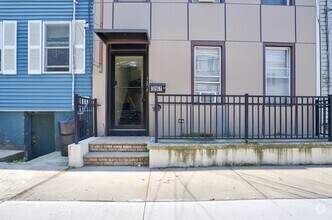 Building Photo - 397 1st St
