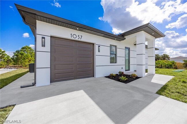 Foto del edificio - 1057 Halby Ave S