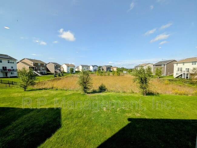 Building Photo - 9850 Glacial Valley Rd
