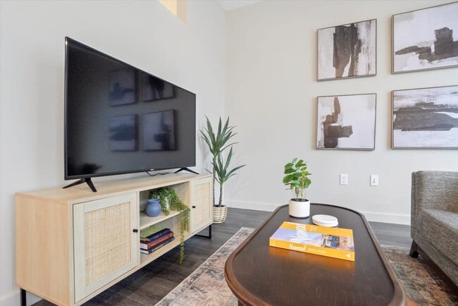 Building Photo - 3922 Foster St