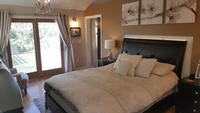 Foto del edificio - 6029 S Croft Ave