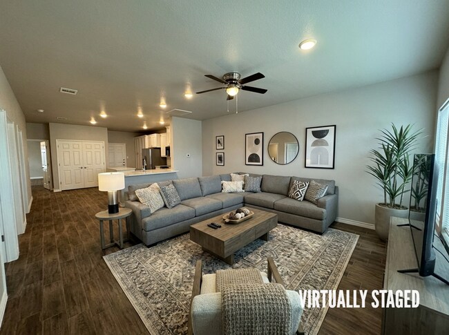 Foto del edificio - 5403 Rose Gdn Lp