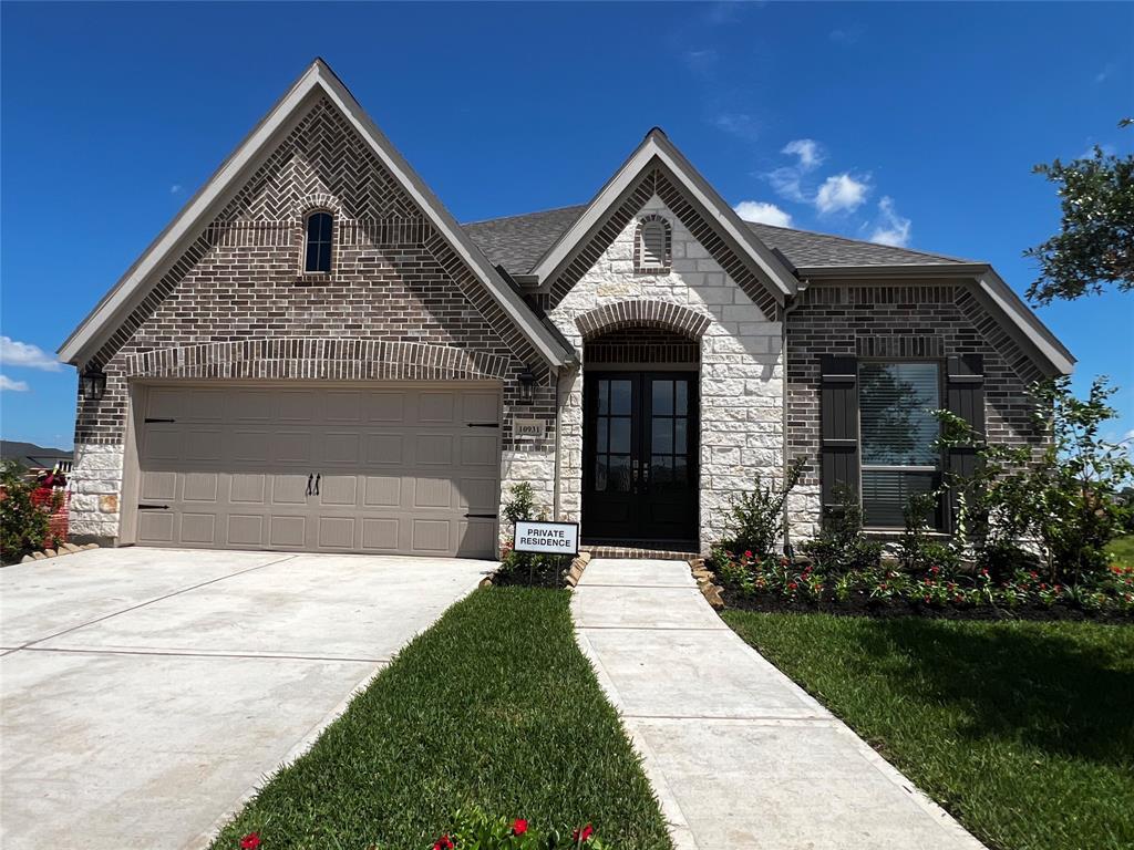 Primary Photo - 10931 Spring Wind Dr