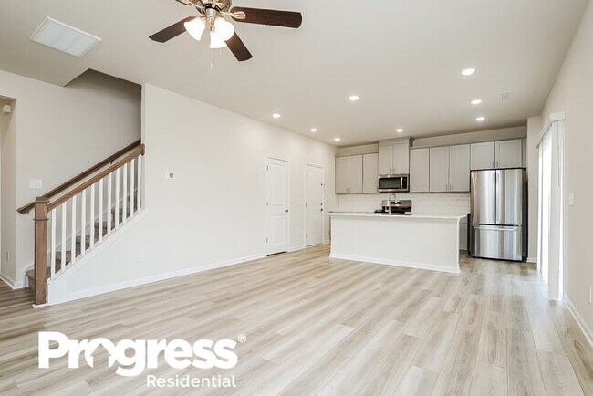 Building Photo - 1121 Orch Strm Dr