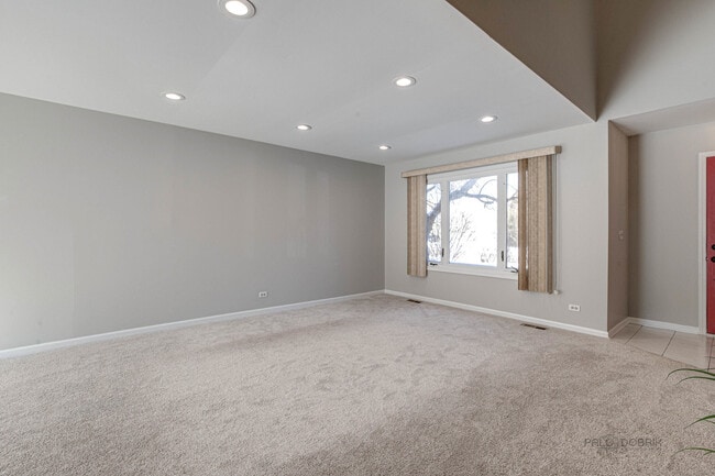Building Photo - 36 Monterey Dr