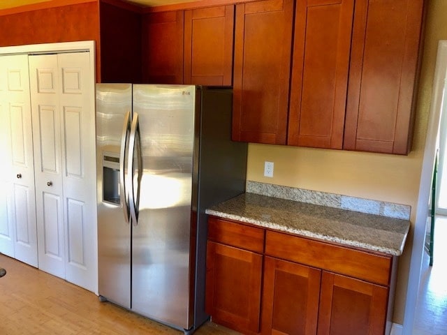 Building Photo - Spacious 2x2 in FANTASTIC location!